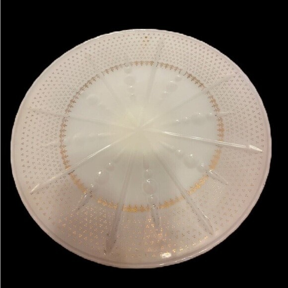 Anchor Hocking Milk Glass‎ Pedestal Cake Dessert Stand Gold Foil Fleur-De-Lis - Picture 4 of 11